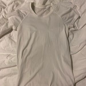 white swiftly short sleeve